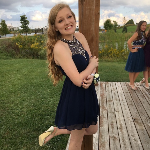 Navy Blue sequined homecoming dress - Picture 4 of 4
